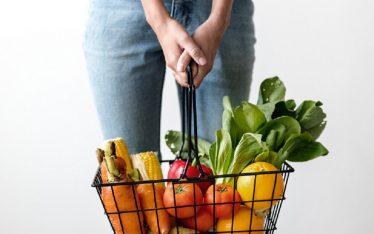 Jak jeść więcej warzyw i owoców? Sposoby na zdrową dietę. Prawidłowe odżywianie.